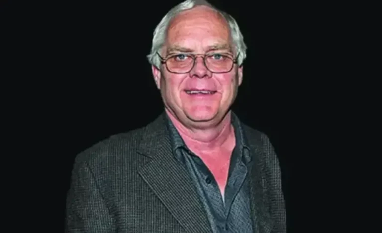 Michael Tell